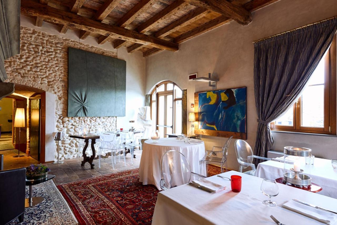 Settecento Hotel Presezzo Luaran gambar