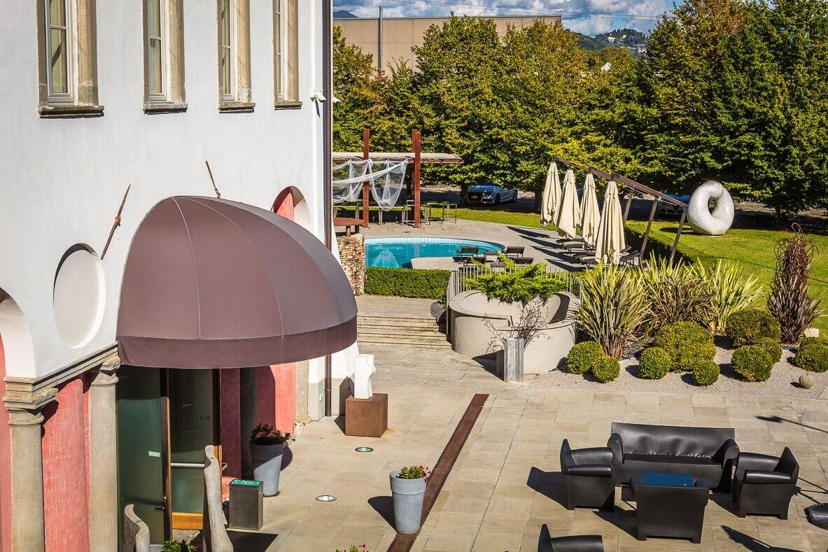 Settecento Hotel Presezzo Luaran gambar
